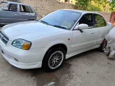 Suzuki Baleno 2004