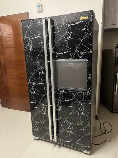 Kenwood fridge