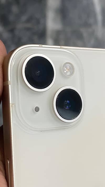 Apple iPhone 14