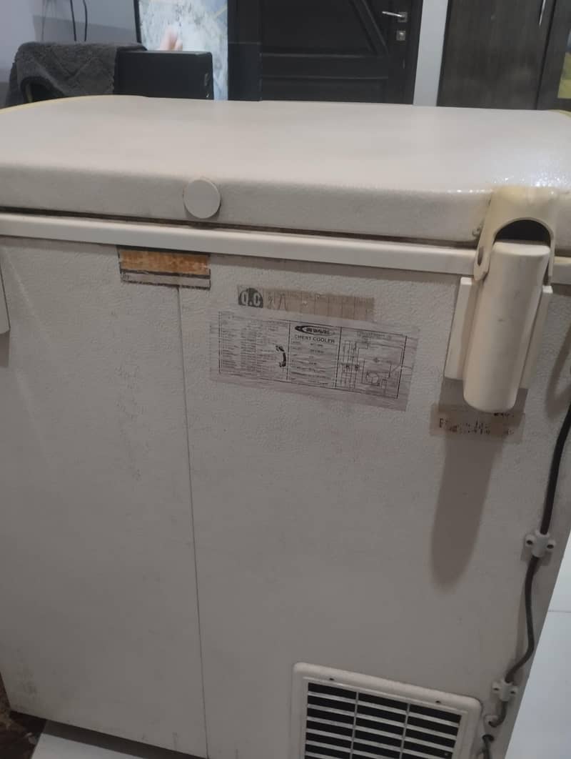 Deep Chest Freezer 2