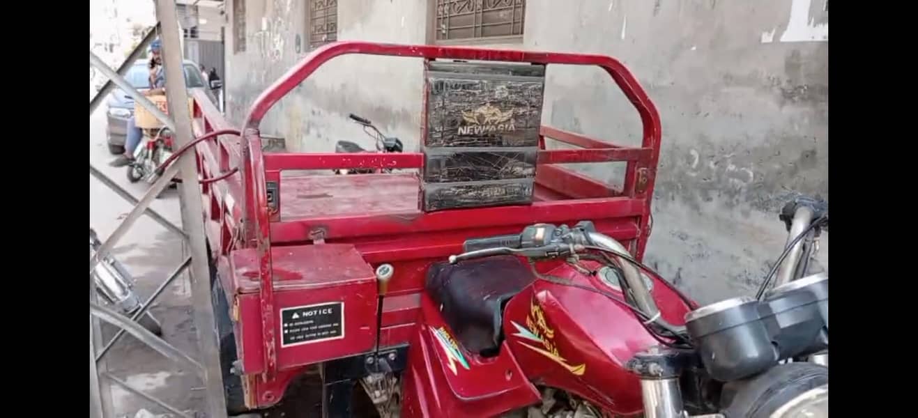 loader rickshaw 4