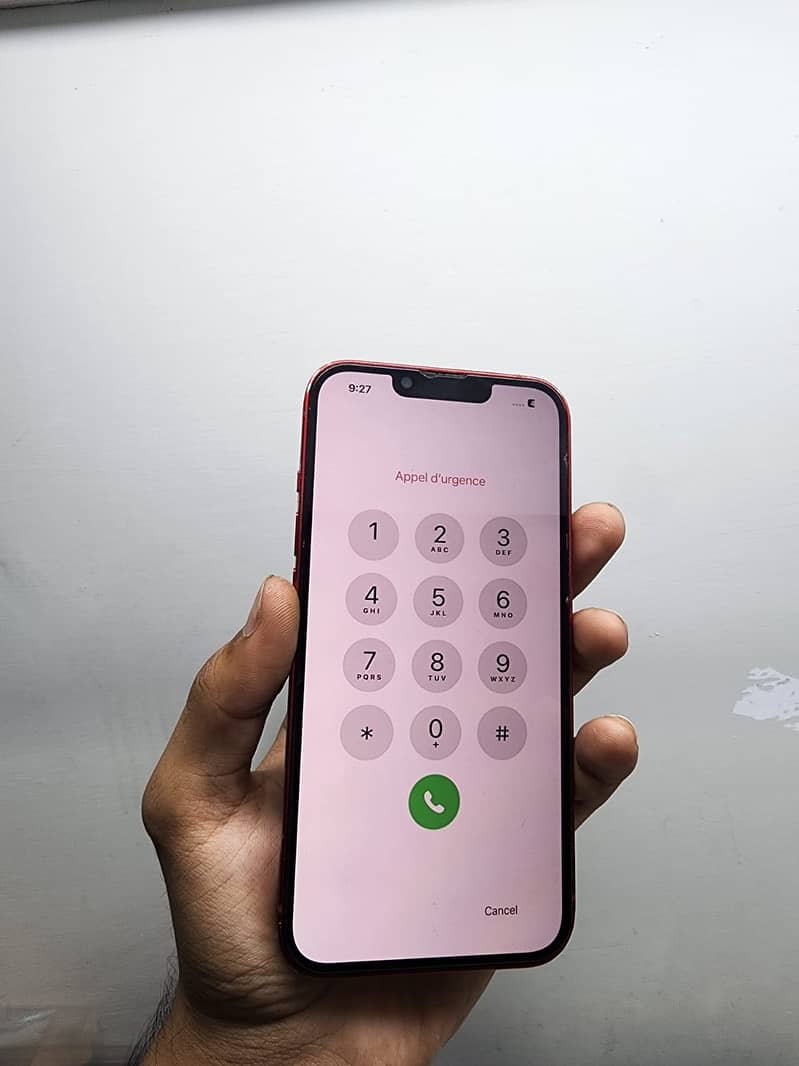 Apple iPhone 13 1