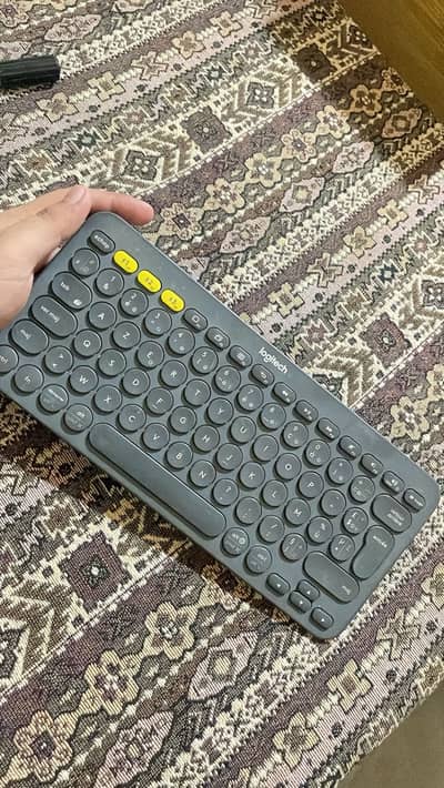 Logitech K380s Pebble Keys 2 Bluetooth Wireless Keyboard