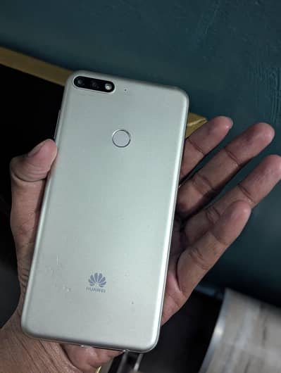 Huawei Y7 Prime