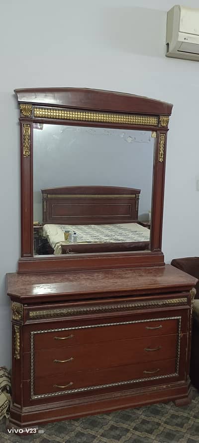 Pure wood dressing table