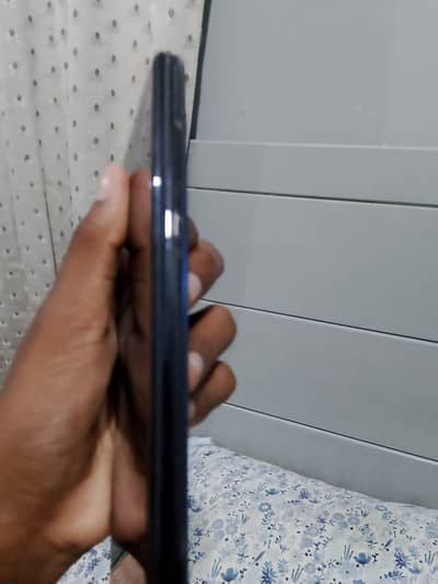Motorola Edge