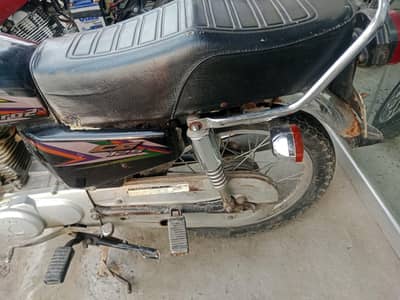 Honda 125 for sell 16 modal silkot number