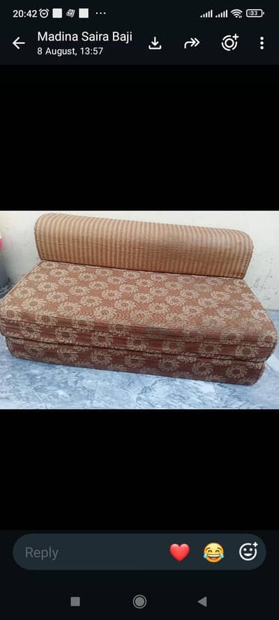 Sofa come bed