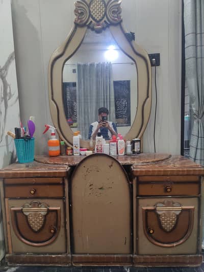 Dressing Table