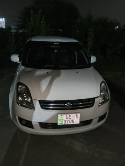 {Urgent Sale} Suzuki Swift 2014 model and 2015 registered.