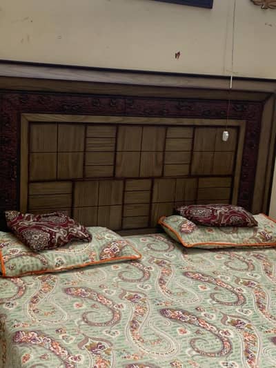 •king size bed