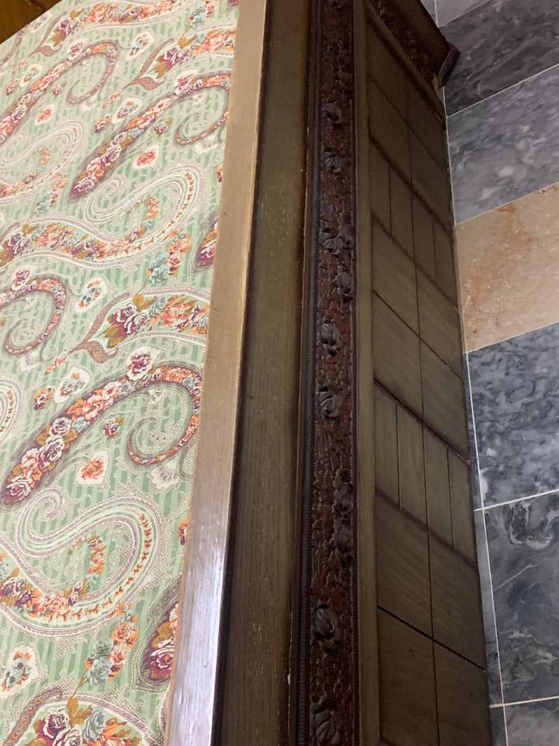 •king size bed 6