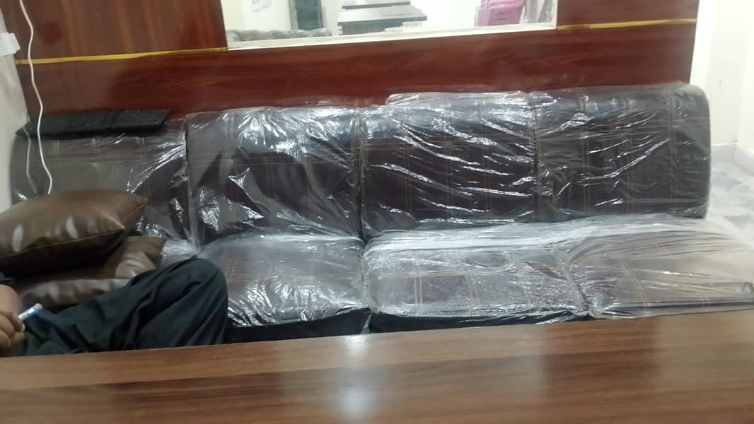 Office sofas and table 2