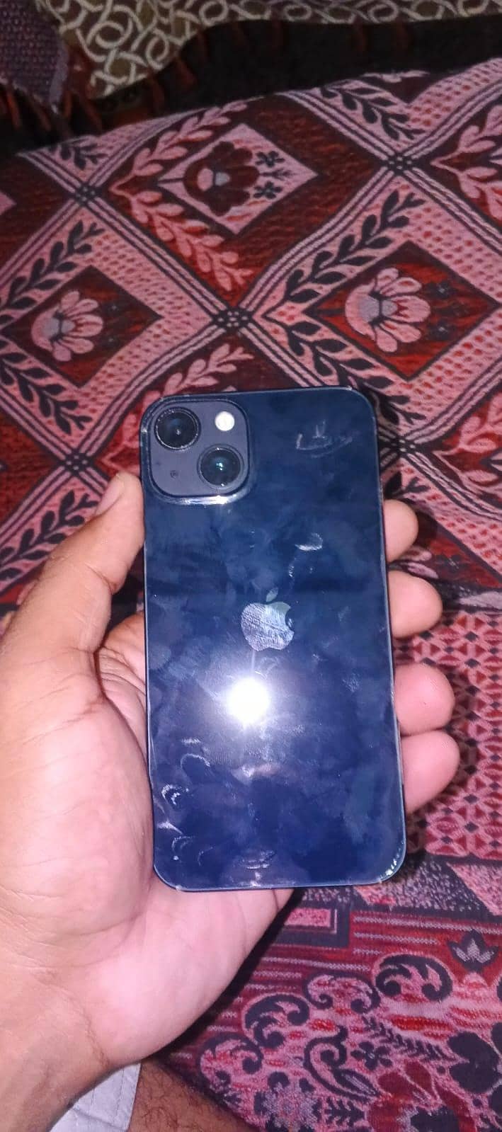 Apple iPhone 13 2