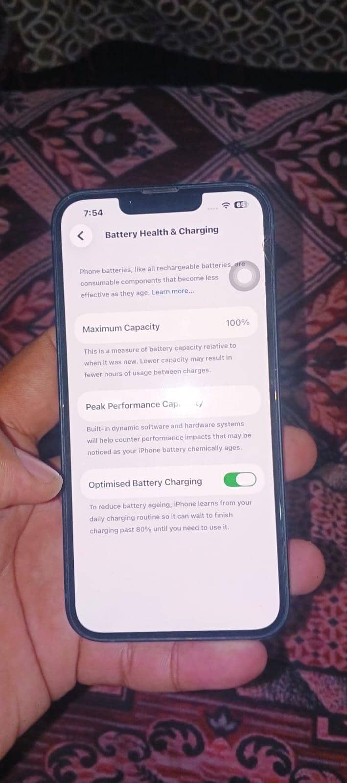 Apple iPhone 13 4