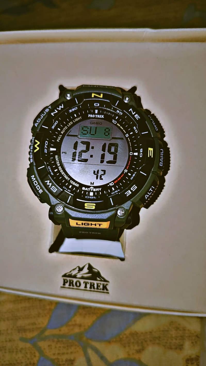 CASIO PRO TREK Watch 1
