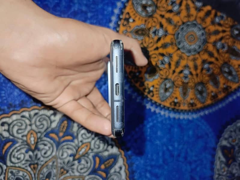 Google Pixel 8 1