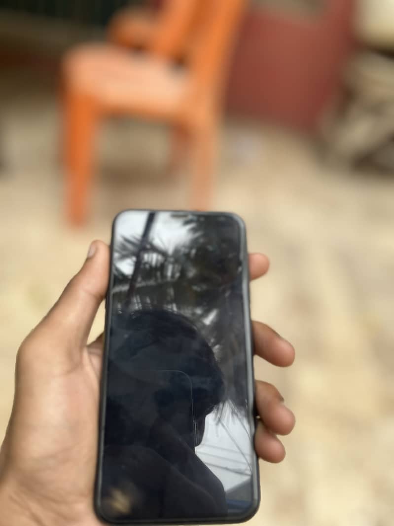 Apple iPhone X 3