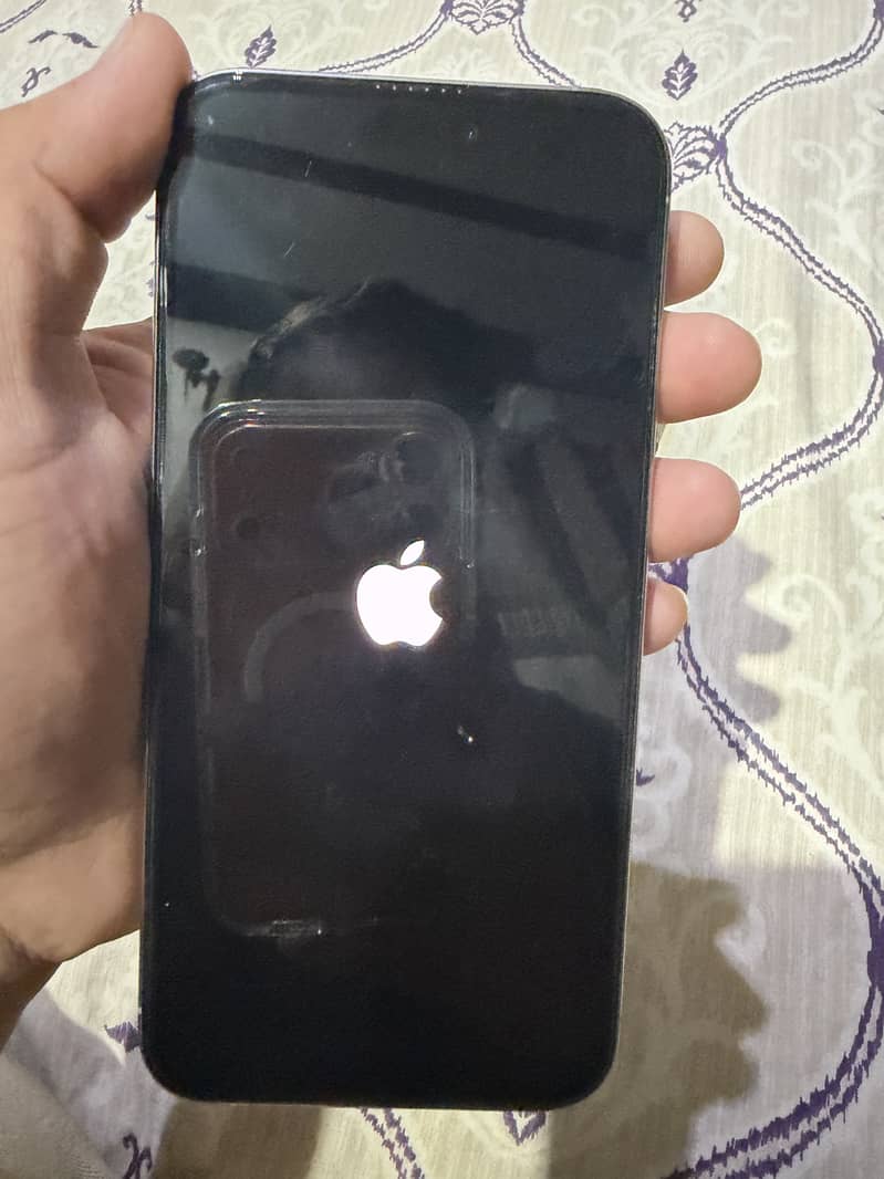 Apple iPhone 15 Pro Max 8