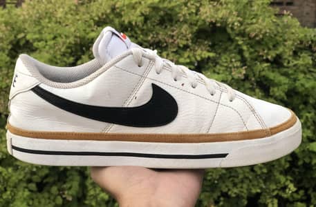 Nike Court Legacy