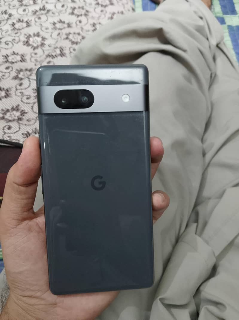 Google Pixel 7A 1