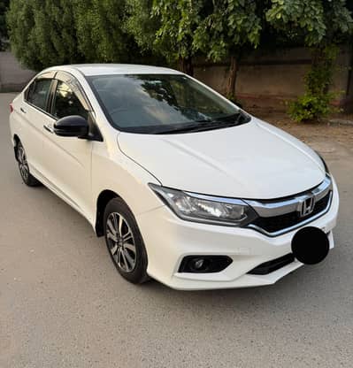 Honda City Aspire 2022/2023 - Full Option