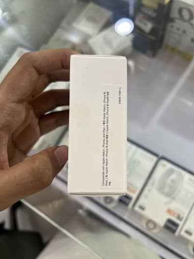 Original Apple 20W USB-C Fast Charger / Power Adapter - Box Packed