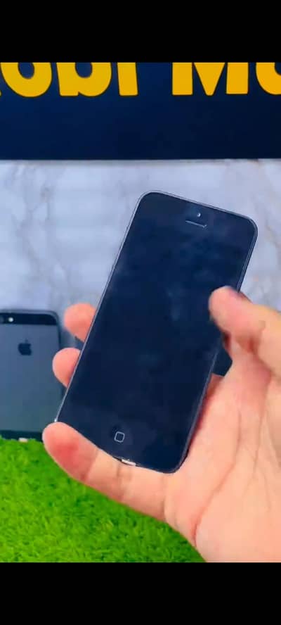 Apple iPhone 5s 128 GB PTA road my WhatsApp 317=1411=573