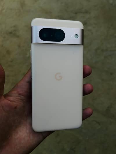 Google Pixel 8