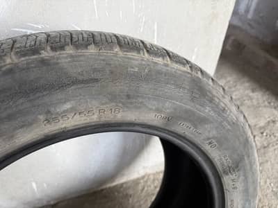 255 /55 R18 tyre 10/6