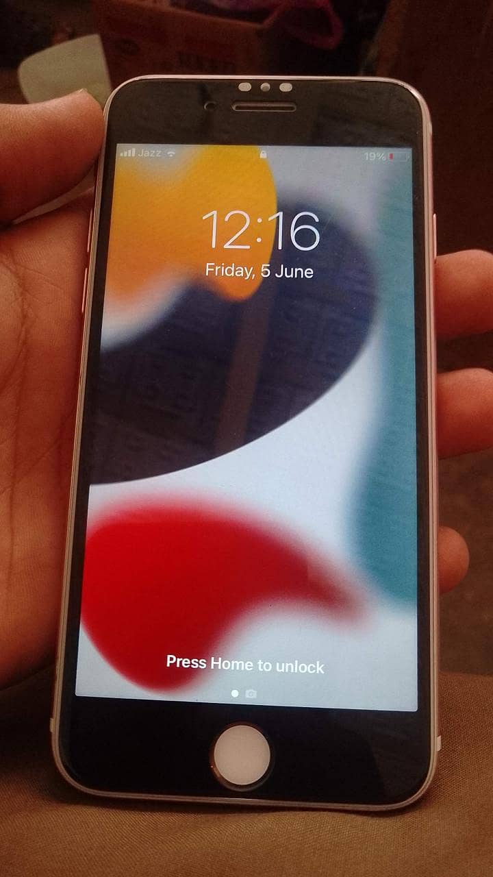 Apple iPhone 7 1