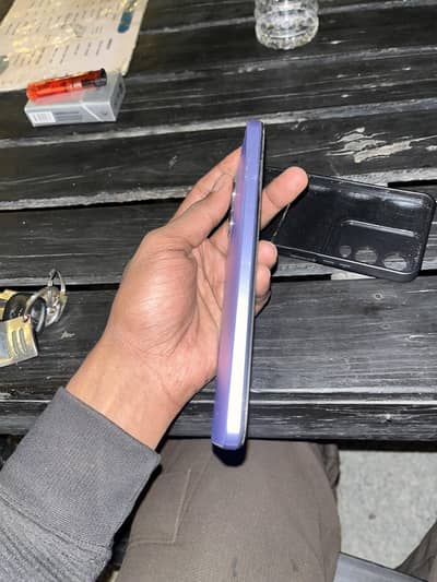 Vivo Y17s