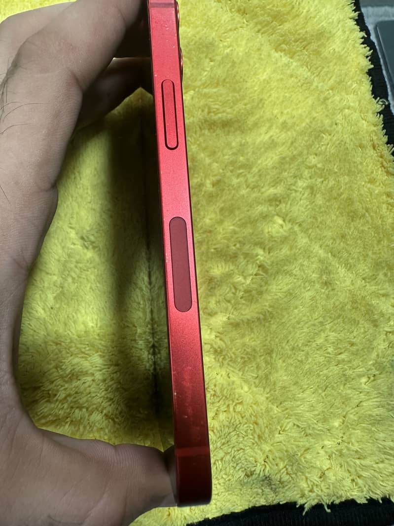 Apple iPhone 12 mini 4