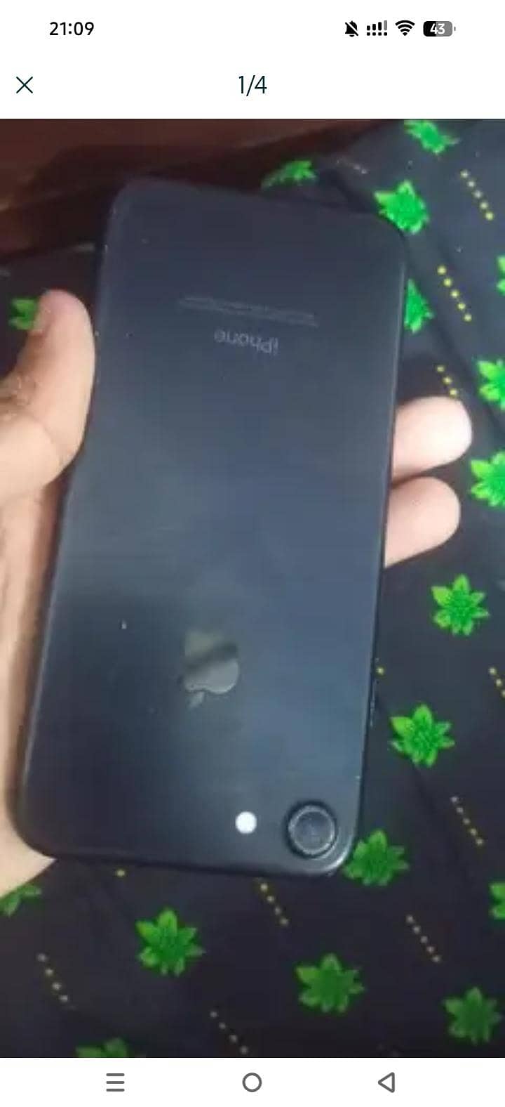 Apple iPhone 7 3