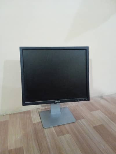 Dell 19 inches computer LCD