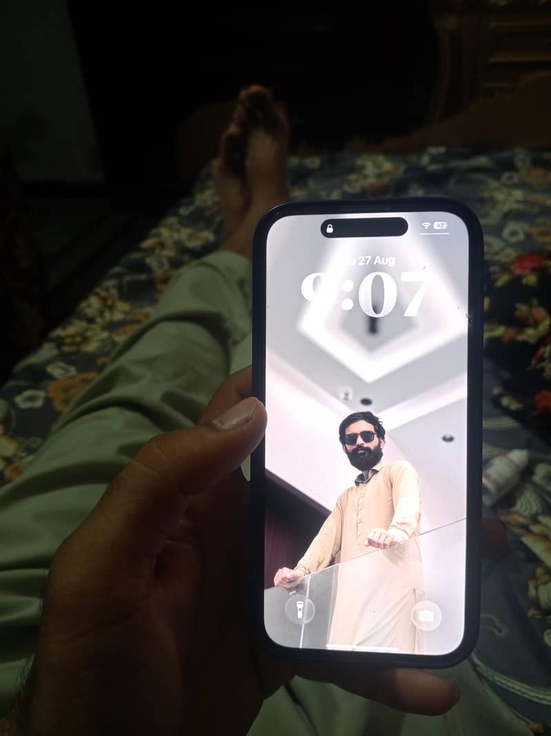 Apple iPhone 15 Pro 3