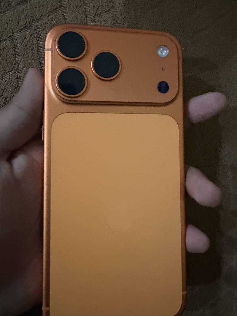 iPhone 17 pro max jv 0