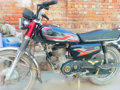 Honda 125 17 model