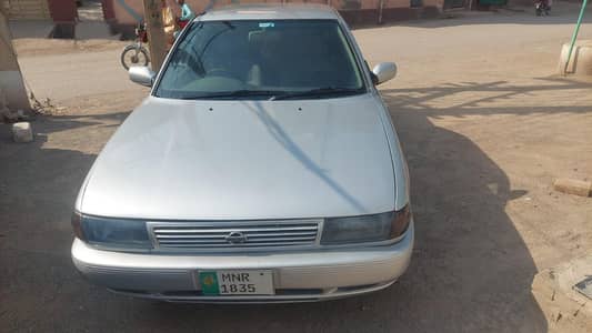 Nissan Sunny 1993