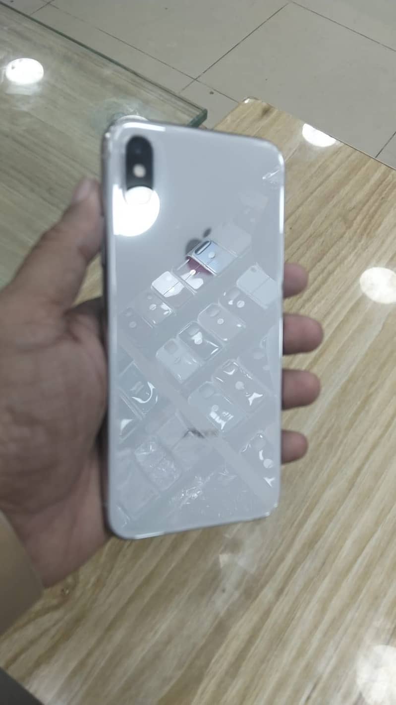 Apple iPhone X 0