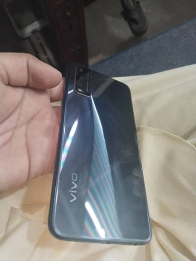 Vivo y20 for Sale.