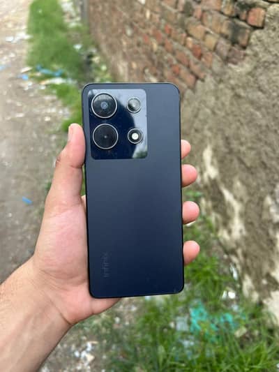 Infinix Note 30