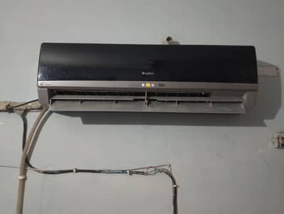 Gree G10 inverter 1.5 Ton excellent condition