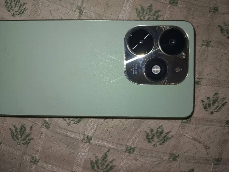 Tecno Spark 20C 3