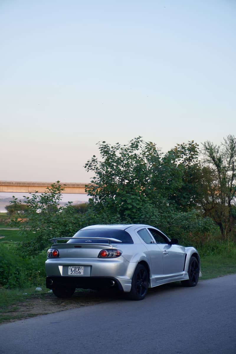 Mazda RX8 1