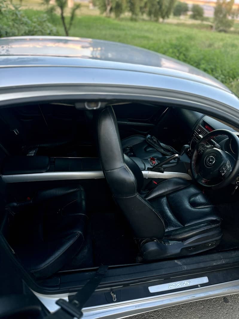 Mazda RX8 3