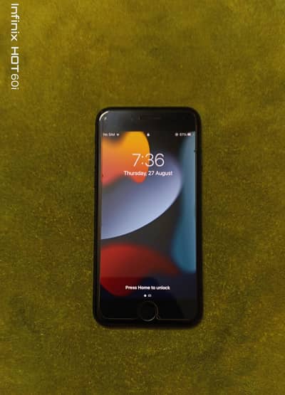 Apple iPhone 7