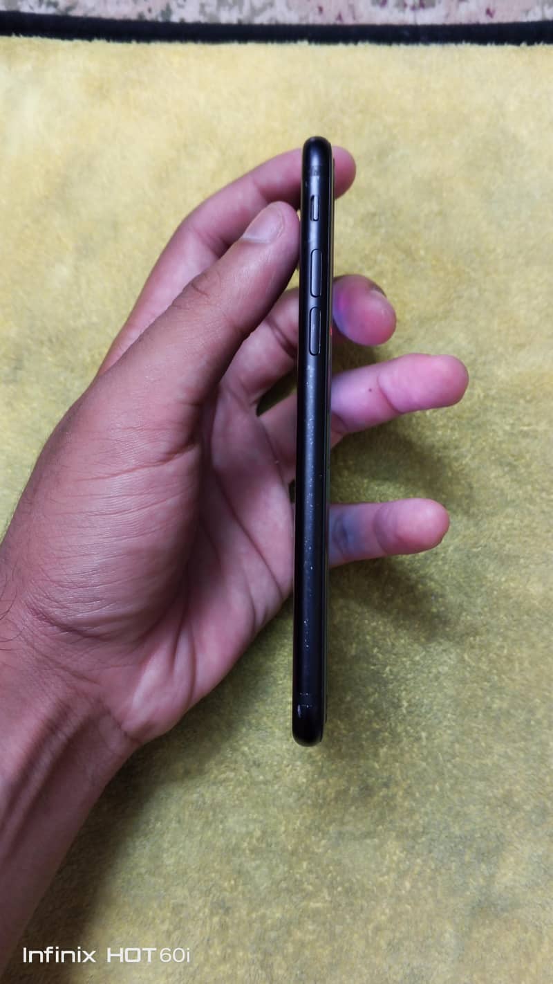 Apple iPhone 7 5