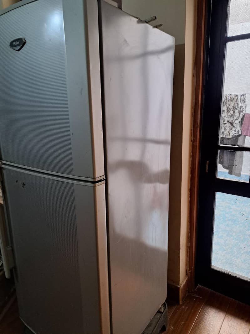 Refrigerator 0