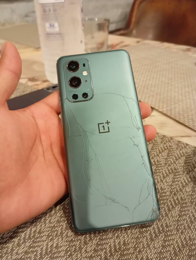 Brand 1
